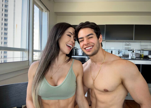 Hena yang/ leaked private content