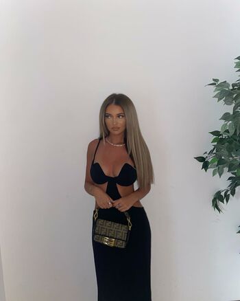 Sladkoslava/ leaked private content