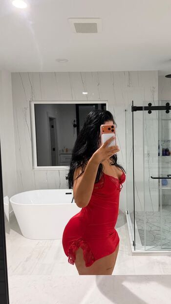 Daniela riaz/ leaked private content