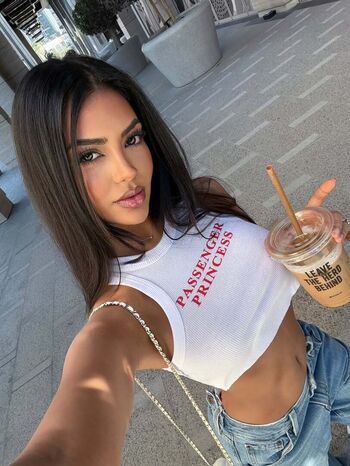 Malissia siricha/ leaked private content