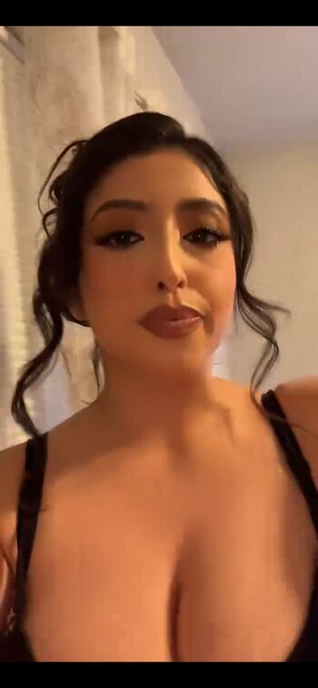 Simplynessa/ leaked private content