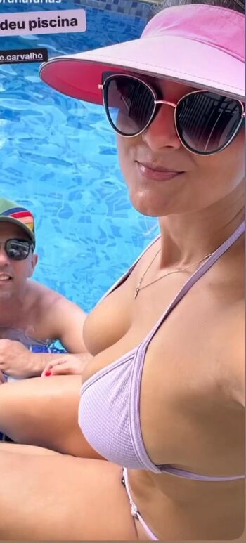 Ellabloomxx/ leaked private content