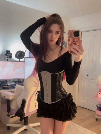 Lightskinkimmm leaked private content