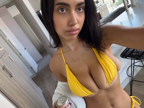 Haesicks / leaked private content