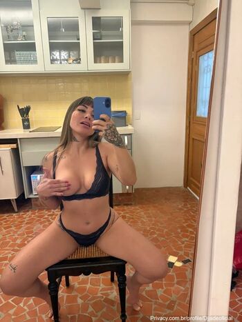 Therealstar/ leaked private content