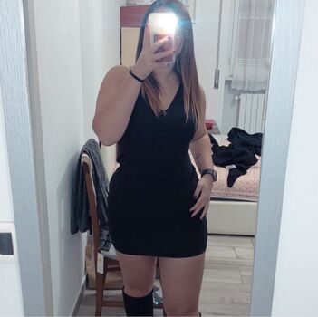 Pluckypeaches/ leaked private content