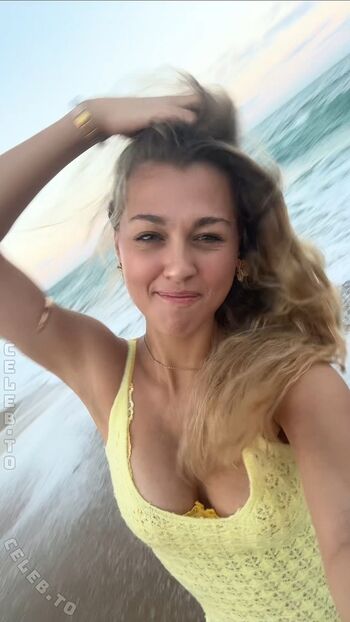 Ctinaless onlyfans leaked private content