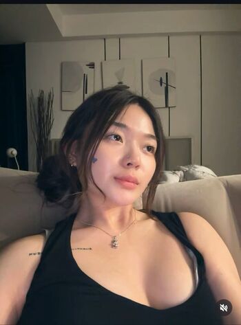 Haesicks / leaked private content