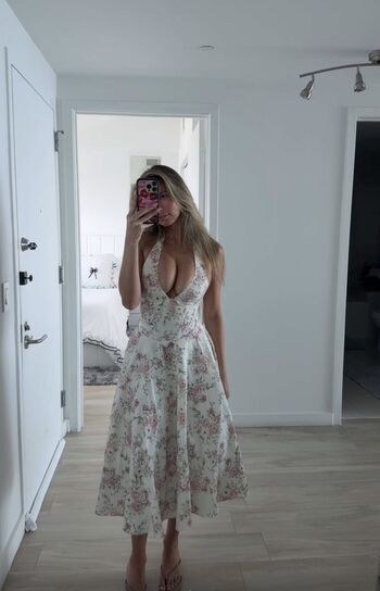 Gingercoug leaked private content
