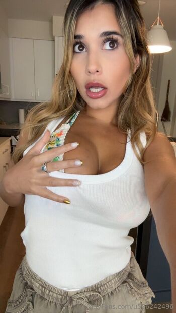 Feet of penny/ leaked private content