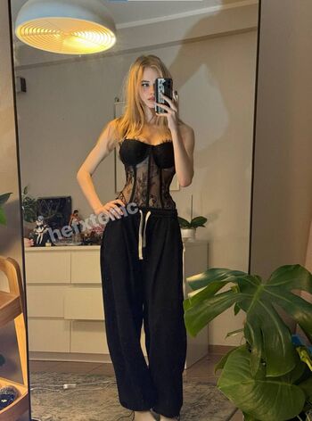 Sara staley/ leaked private content