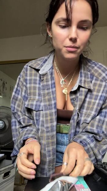 Leighton meester fappening leaked private content