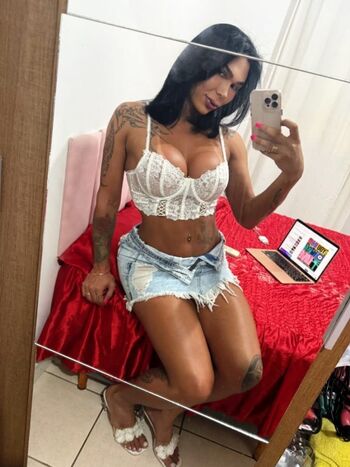 Momorian/ leaked private content