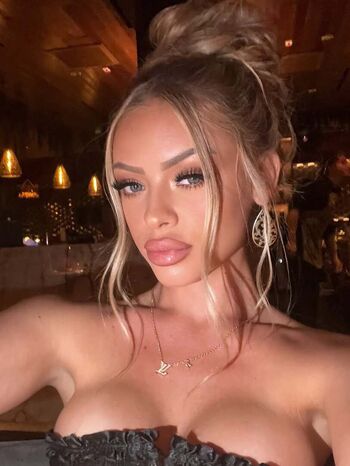 Freshxdollts leaked private content