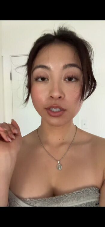 Playfuldimples  page leaked private content