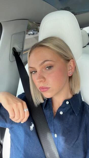 Art photography leaked private content