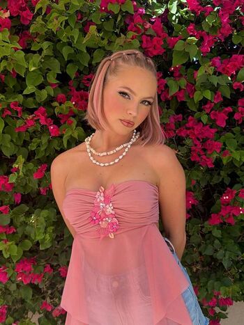 Romysbasics only fans leaked private content