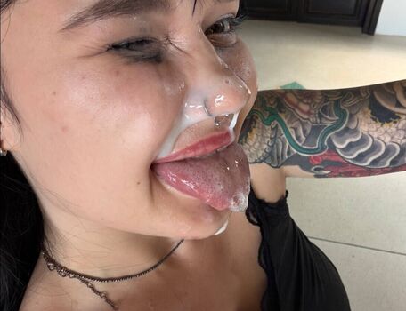 Detremia leaked private content