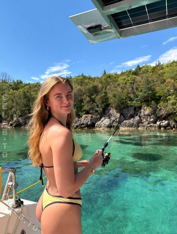 Bailee madison desnuda leaked private content