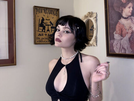Addison rae/ leaked private content