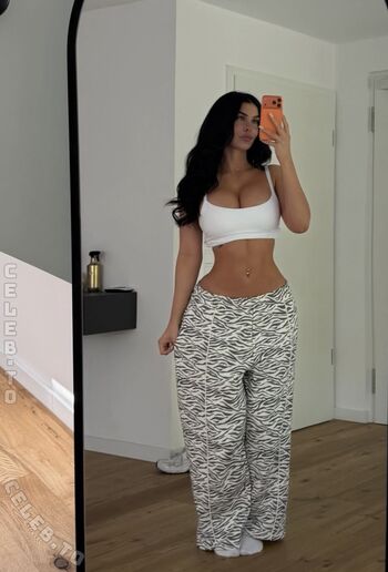 Maria alexandrova/ leaked private content