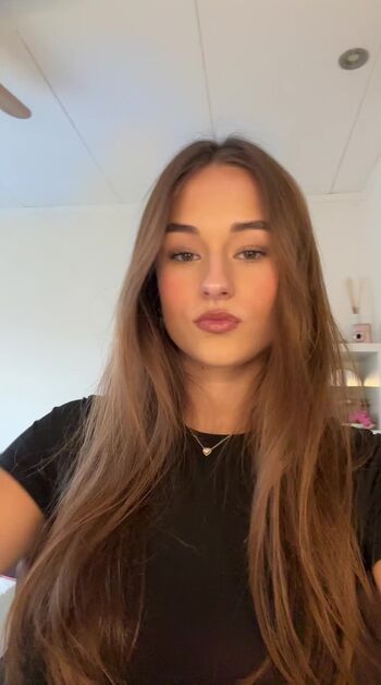 Haesicks / leaked private content