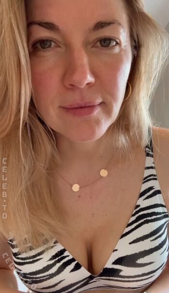 Addison rae/ leaked private content