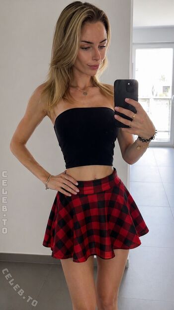 Emma louise jones/ leaked private content