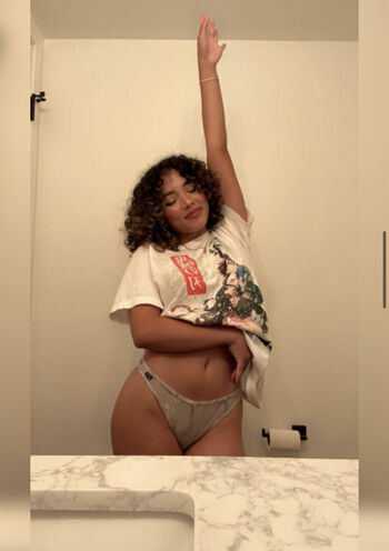 Ilah dizon/ leaked private content