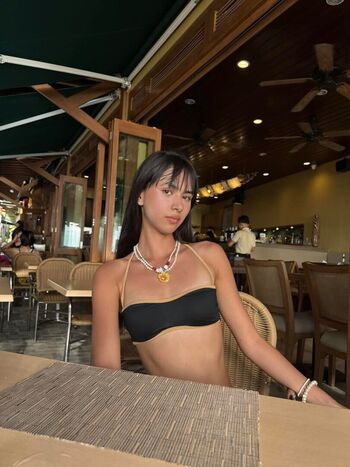 Xtraxtralex/ leaked private content