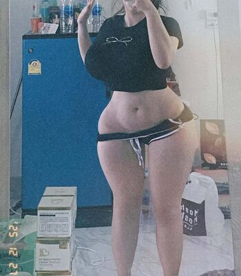 Madisonhobbs/ leaked private content