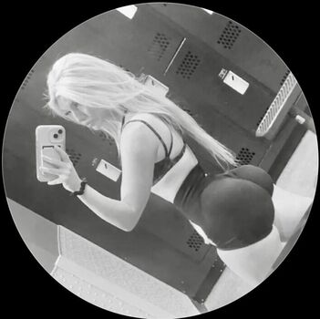 Danikaxix / leaked private content