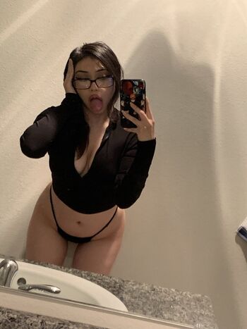 Haesicks / leaked private content