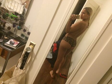 Freshmanevasky/ leaked private content