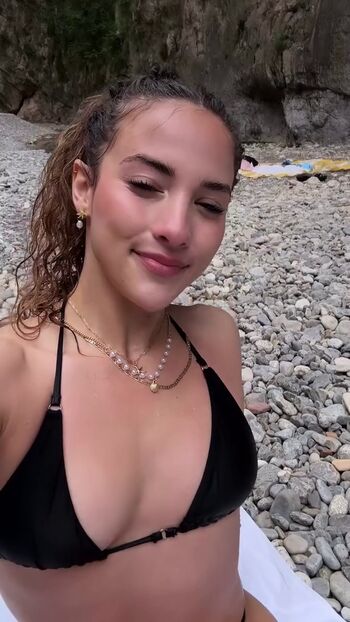Sofie dossi leaked private content