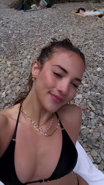 Sofie dossi leaked private content