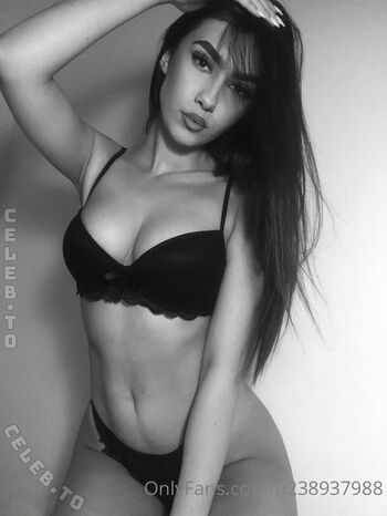 Genesiscruzm desnuda leaked private content