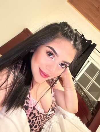 Sabrina outdoor/ leaked private content