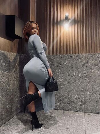 Lara.marie.v leaked private content